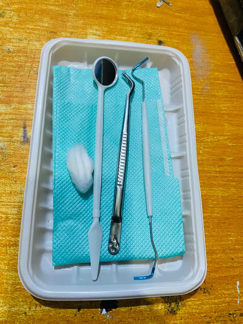 Disposable Dental Exam Tray Single-Use Instrument Tray for Dental Procedures